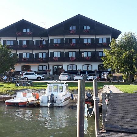 Gaestehaus Gruenaeugl Am See Gstadt am Chiemsee Esterno foto